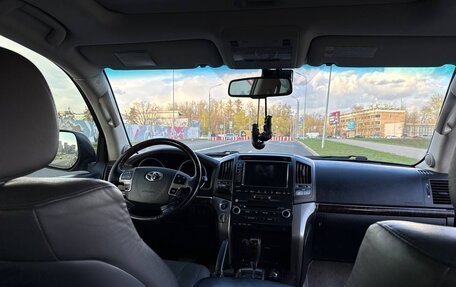 Toyota Land Cruiser 200, 2009 год, 3 000 000 рублей, 9 фотография