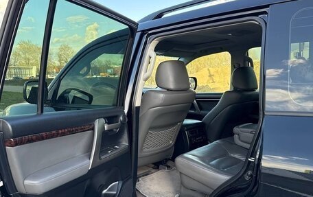 Toyota Land Cruiser 200, 2009 год, 3 000 000 рублей, 11 фотография