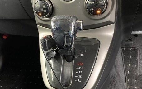 Toyota Rush II, 2016 год, 968 000 рублей, 13 фотография