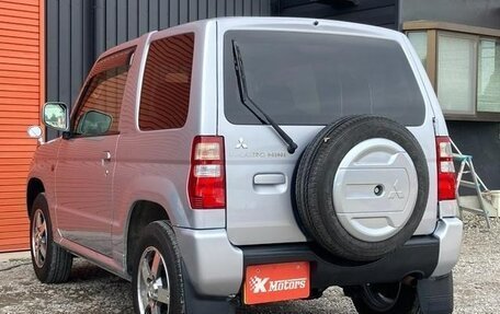 Mitsubishi Pajero Mini II, 2012 год, 606 000 рублей, 2 фотография