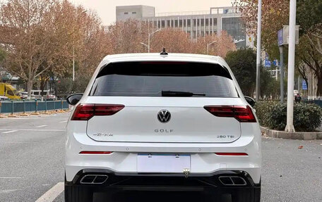 Volkswagen Golf VIII, 2021 год, 1 305 000 рублей, 4 фотография