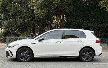 Volkswagen Golf VIII, 2021 год, 1 305 000 рублей, 3 фотография