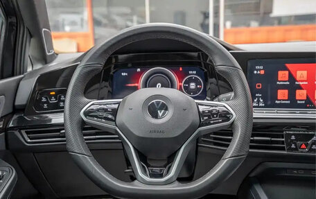 Volkswagen Golf VIII, 2023 год, 1 310 560 рублей, 16 фотография