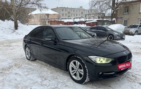 BMW 3 серия, 2013 год, 1 950 000 рублей, 3 фотография