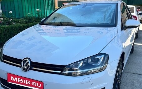 Volkswagen Golf VII, 2013 год, 1 600 000 рублей, 3 фотография