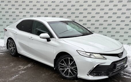 Toyota Camry, 2021 год, 2 895 000 рублей, 1 фотография