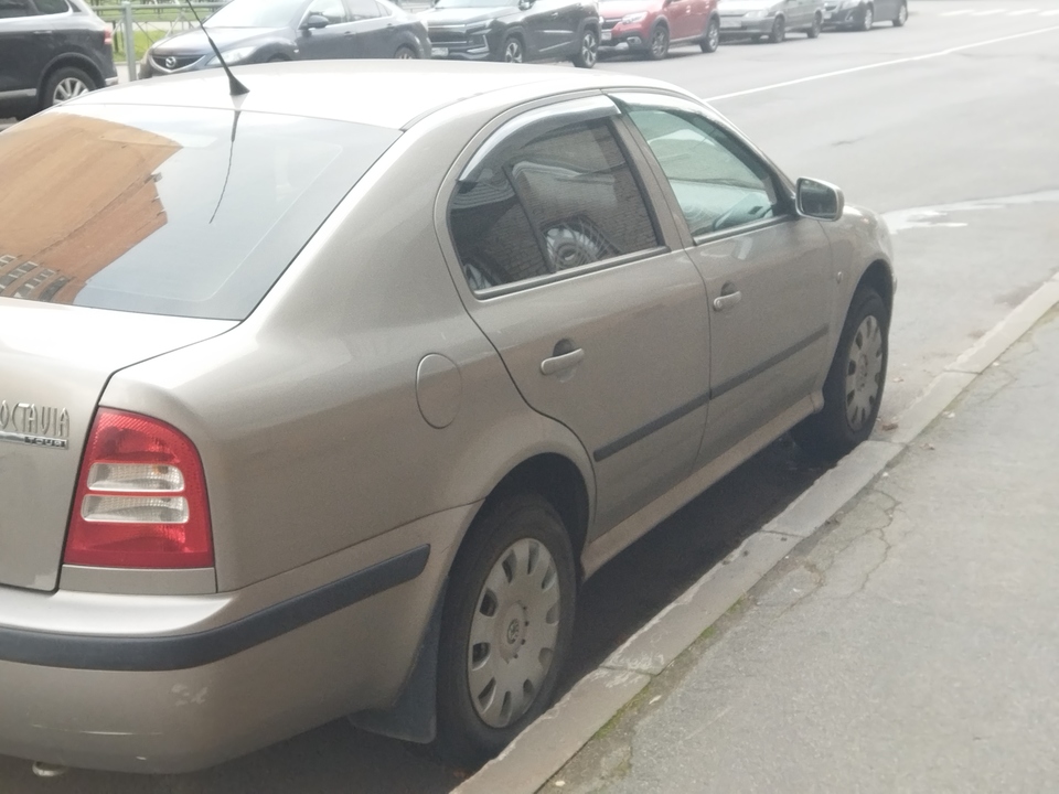 Skoda Octavia Tour рестайлинг, 2008 год, 400 000 рублей, 4 фотография