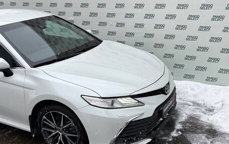 Toyota Camry, 2021 год, 2 895 000 рублей, 10 фотография