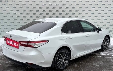 Toyota Camry, 2021 год, 2 895 000 рублей, 7 фотография