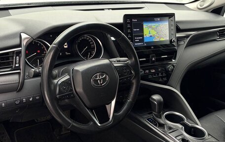 Toyota Camry, 2021 год, 2 895 000 рублей, 14 фотография