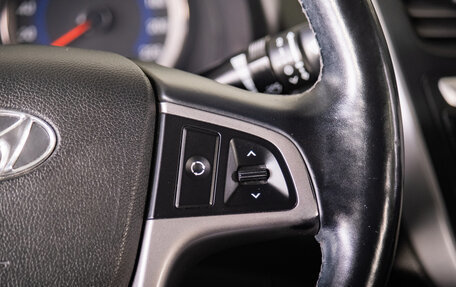 Hyundai Solaris II рестайлинг, 2015 год, 1 099 000 рублей, 14 фотография