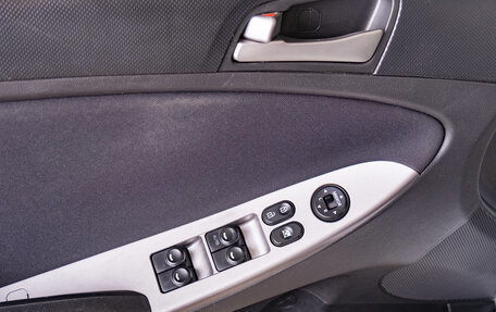 Hyundai Solaris II рестайлинг, 2015 год, 1 099 000 рублей, 10 фотография