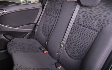 Hyundai Solaris II рестайлинг, 2015 год, 1 099 000 рублей, 19 фотография