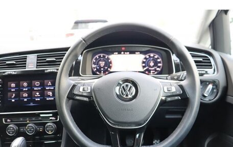 Volkswagen Golf VII, 2018 год, 1 400 000 рублей, 15 фотография