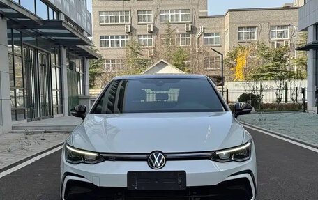 Volkswagen Golf VIII, 2021 год, 2 284 911 рублей, 2 фотография