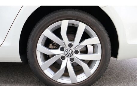 Volkswagen Golf VII, 2018 год, 1 400 000 рублей, 30 фотография