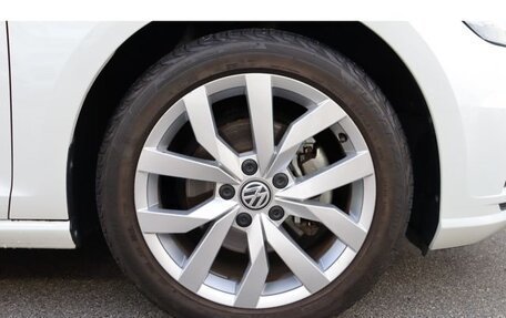 Volkswagen Golf VII, 2018 год, 1 400 000 рублей, 27 фотография