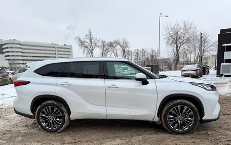 Toyota Highlander, 2025 год, 6 450 000 рублей, 6 фотография