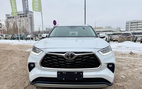 Toyota Highlander, 2025 год, 6 450 000 рублей, 2 фотография