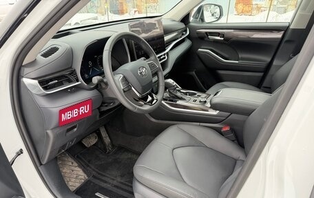 Toyota Highlander, 2025 год, 6 450 000 рублей, 16 фотография