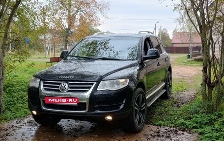Volkswagen Touareg III, 2008 год, 1 100 000 рублей, 1 фотография