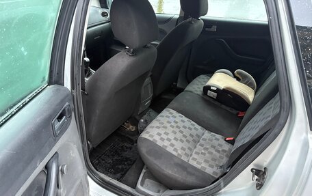 Ford Focus II рестайлинг, 2006 год, 220 000 рублей, 18 фотография