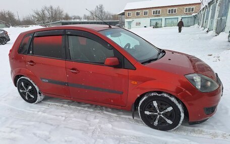 Ford Fiesta, 2007 год, 550 000 рублей, 2 фотография