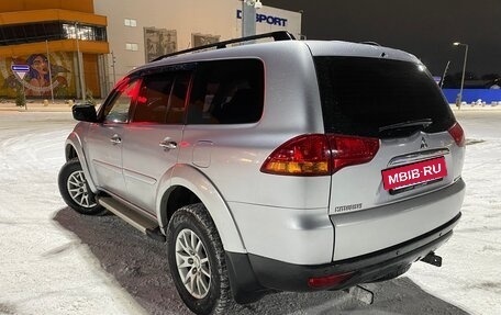 Mitsubishi Pajero Sport II рестайлинг, 2012 год, 2 150 000 рублей, 3 фотография