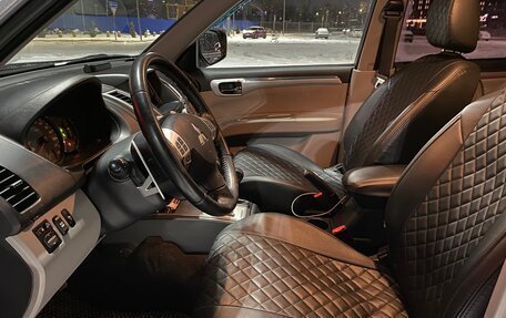 Mitsubishi Pajero Sport II рестайлинг, 2012 год, 2 150 000 рублей, 11 фотография