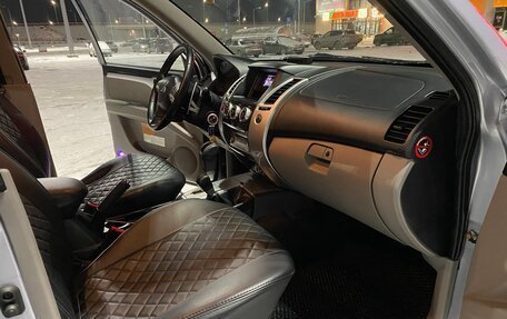 Mitsubishi Pajero Sport II рестайлинг, 2012 год, 2 150 000 рублей, 15 фотография