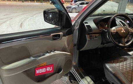 Mitsubishi Pajero Sport II рестайлинг, 2012 год, 2 150 000 рублей, 10 фотография