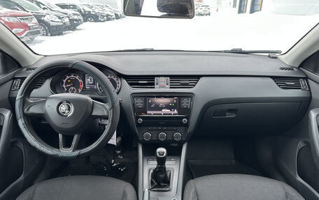 Skoda Octavia, 2019 год, 990 000 рублей, 18 фотография