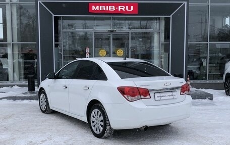 Chevrolet Cruze II, 2011 год, 649 000 рублей, 7 фотография