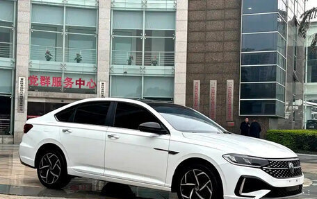 Volkswagen Lavida, 2022 год, 1 380 000 рублей, 3 фотография