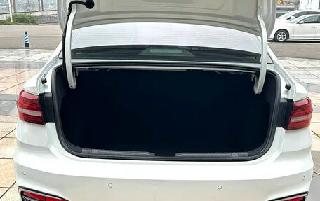 Volkswagen Lavida, 2022 год, 1 380 000 рублей, 8 фотография