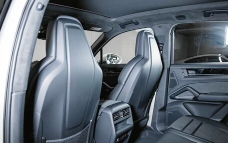 Porsche Cayenne III, 2025 год, 23 490 000 рублей, 19 фотография