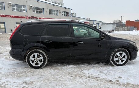 Ford Focus II рестайлинг, 2011 год, 750 000 рублей, 3 фотография