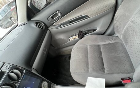 Mazda 6, 2004 год, 400 000 рублей, 11 фотография