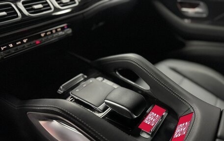 Mercedes-Benz GLS, 2025 год, 23 000 000 рублей, 15 фотография