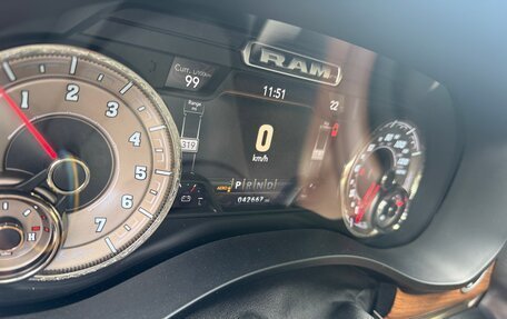 Rambler 1500, 2020 год, 7 000 000 рублей, 8 фотография