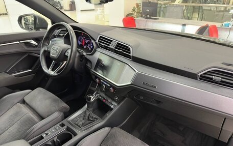 Audi Q3, 2021 год, 4 099 000 рублей, 10 фотография