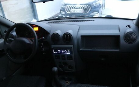 Renault Logan I, 2005 год, 199 000 рублей, 14 фотография