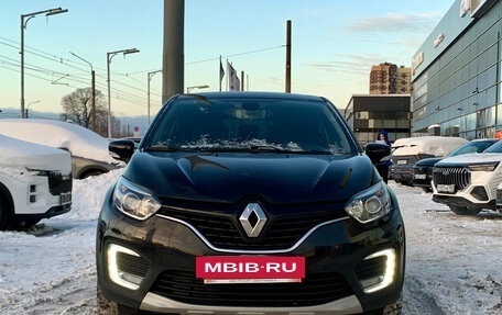 Renault Kaptur I рестайлинг, 2018 год, 1 449 000 рублей, 2 фотография