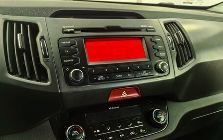 KIA Sportage III, 2010 год, 999 000 рублей, 11 фотография