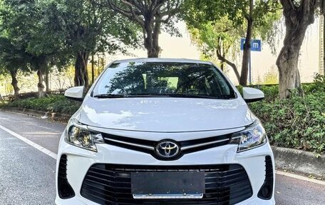 Toyota Vios III, 2022 год, 1 110 000 рублей, 2 фотография