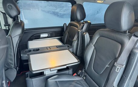 Mercedes-Benz V-Класс, 2019 год, 5 000 000 рублей, 15 фотография