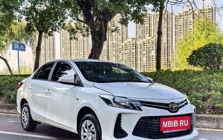 Toyota Vios III, 2022 год, 1 110 000 рублей, 3 фотография