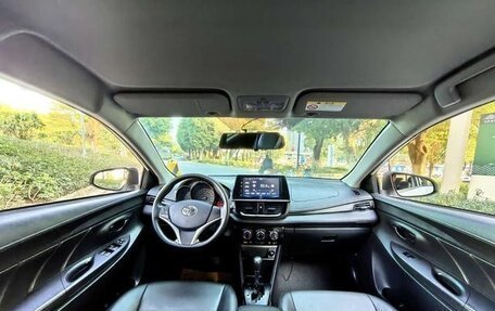 Toyota Vios III, 2022 год, 1 110 000 рублей, 7 фотография