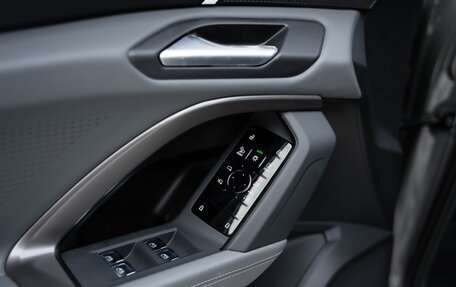 Audi Q5, 2025 год, 7 690 000 рублей, 15 фотография