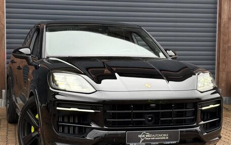 Porsche Cayenne III, 2024 год, 14 830 000 рублей, 6 фотография